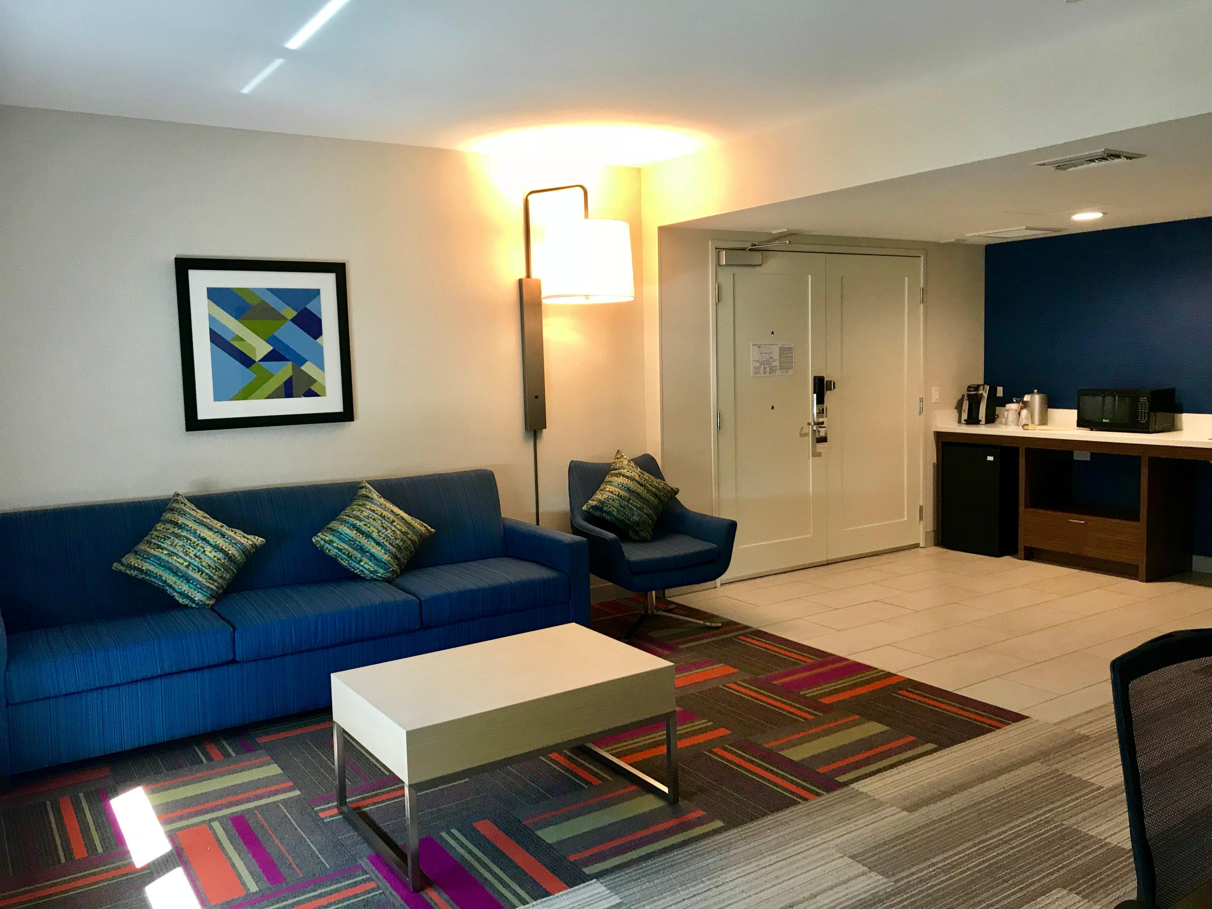 Holiday Inn Express & Suites Pasadena - Los Angeles By Ihg מראה חיצוני תמונה