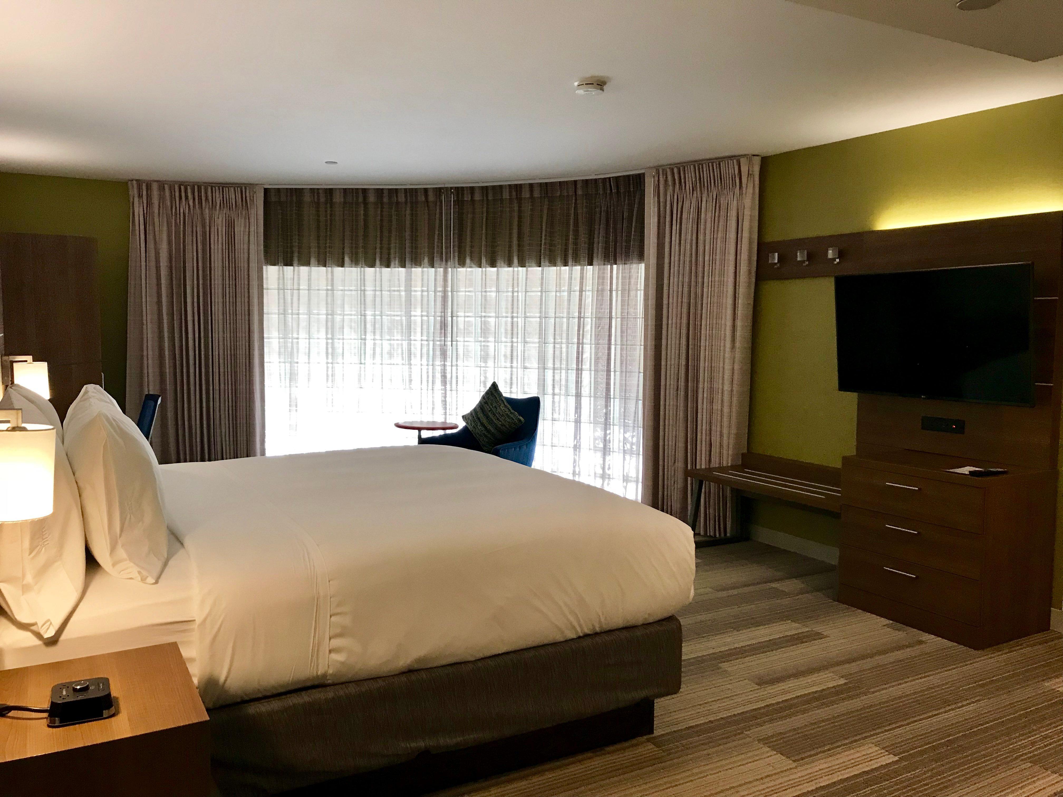 Holiday Inn Express & Suites Pasadena - Los Angeles By Ihg מראה חיצוני תמונה
