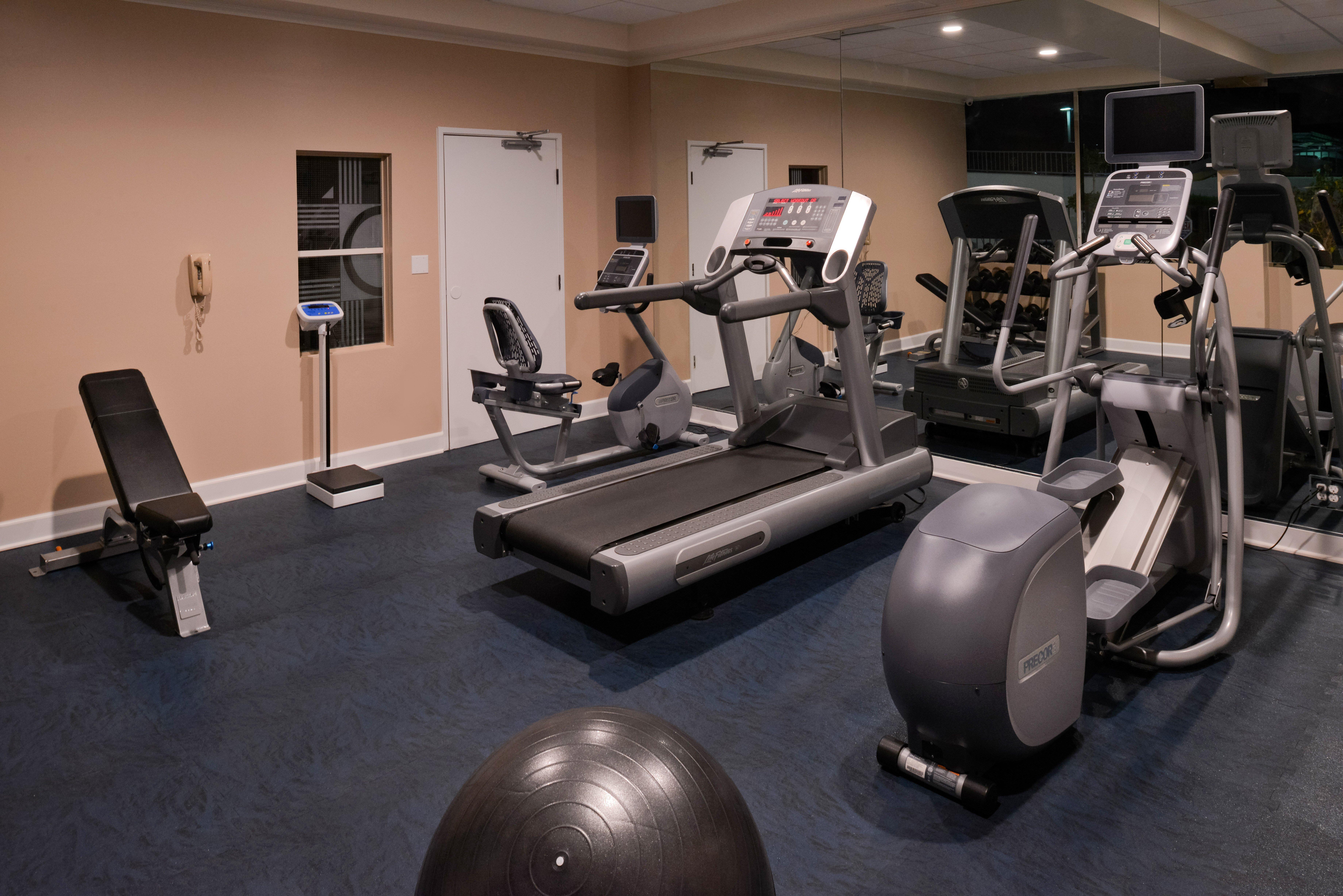 Holiday Inn Express & Suites Pasadena - Los Angeles By Ihg מראה חיצוני תמונה