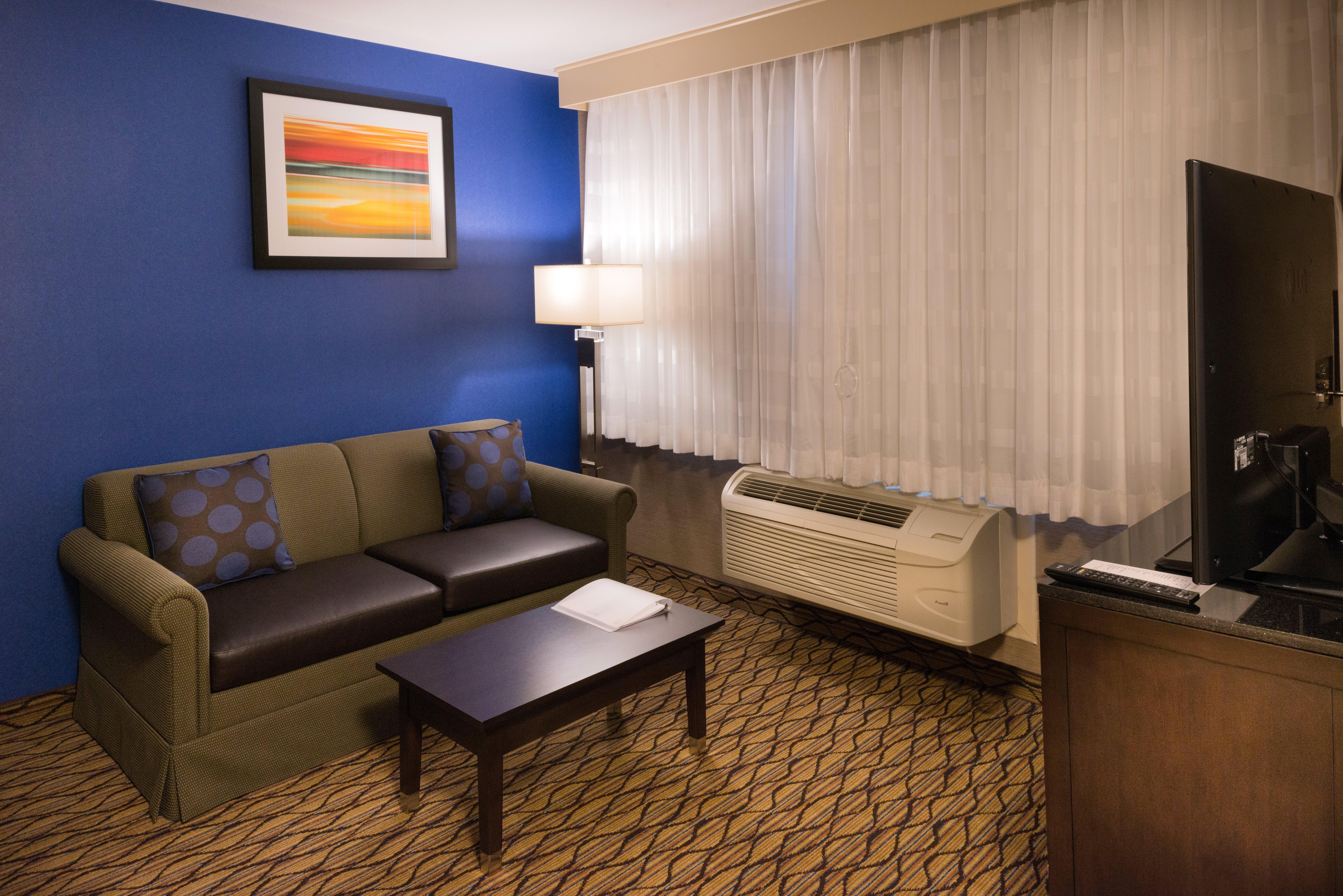 Holiday Inn Express & Suites Pasadena - Los Angeles By Ihg מראה חיצוני תמונה