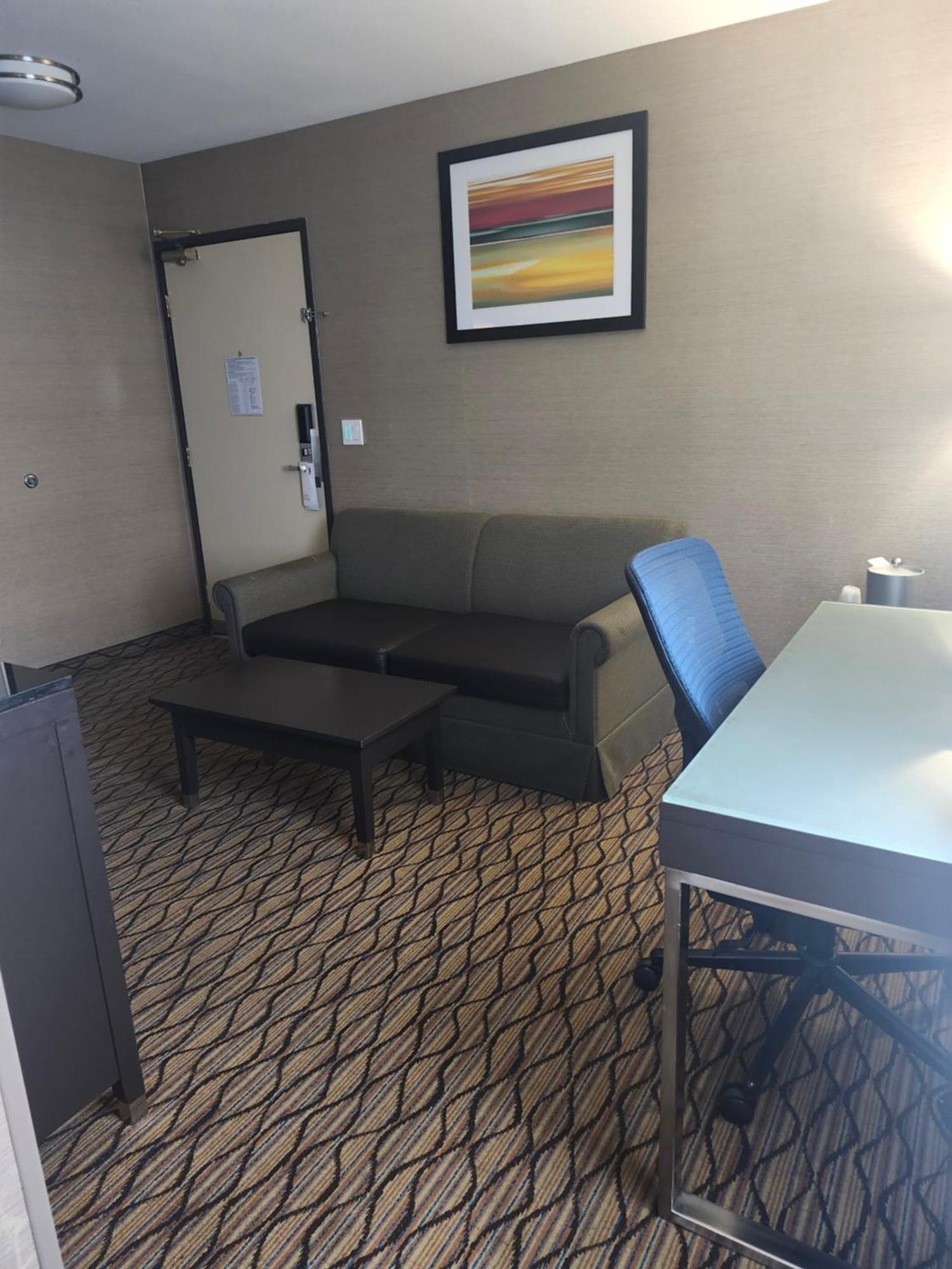 Holiday Inn Express & Suites Pasadena - Los Angeles By Ihg מראה חיצוני תמונה